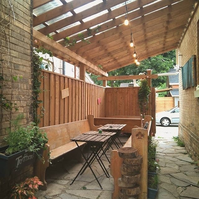 105 Brant Street
