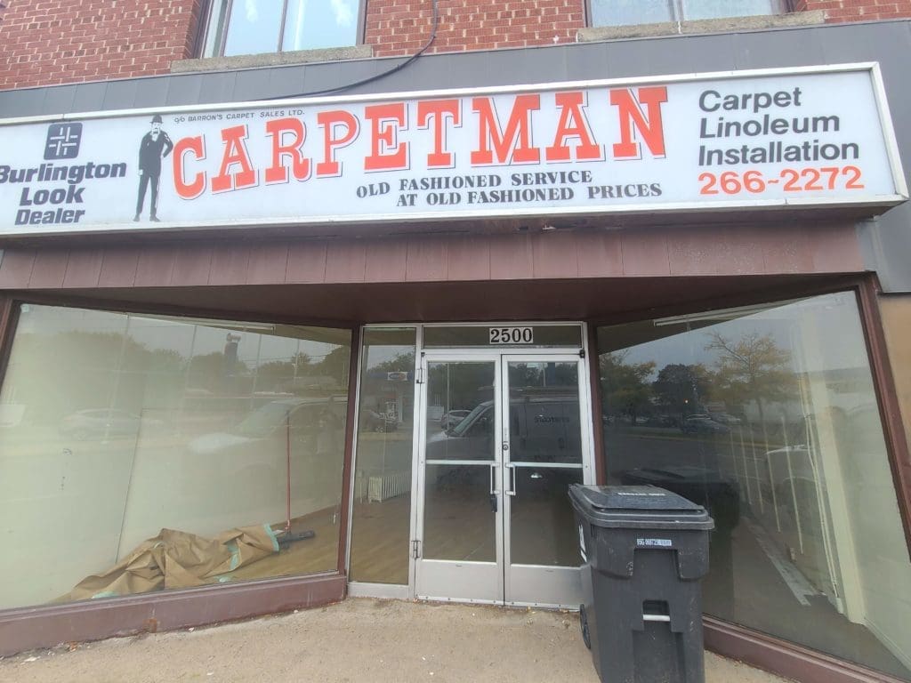 3190 Kingston Rd Scarborough On M1m 1p5