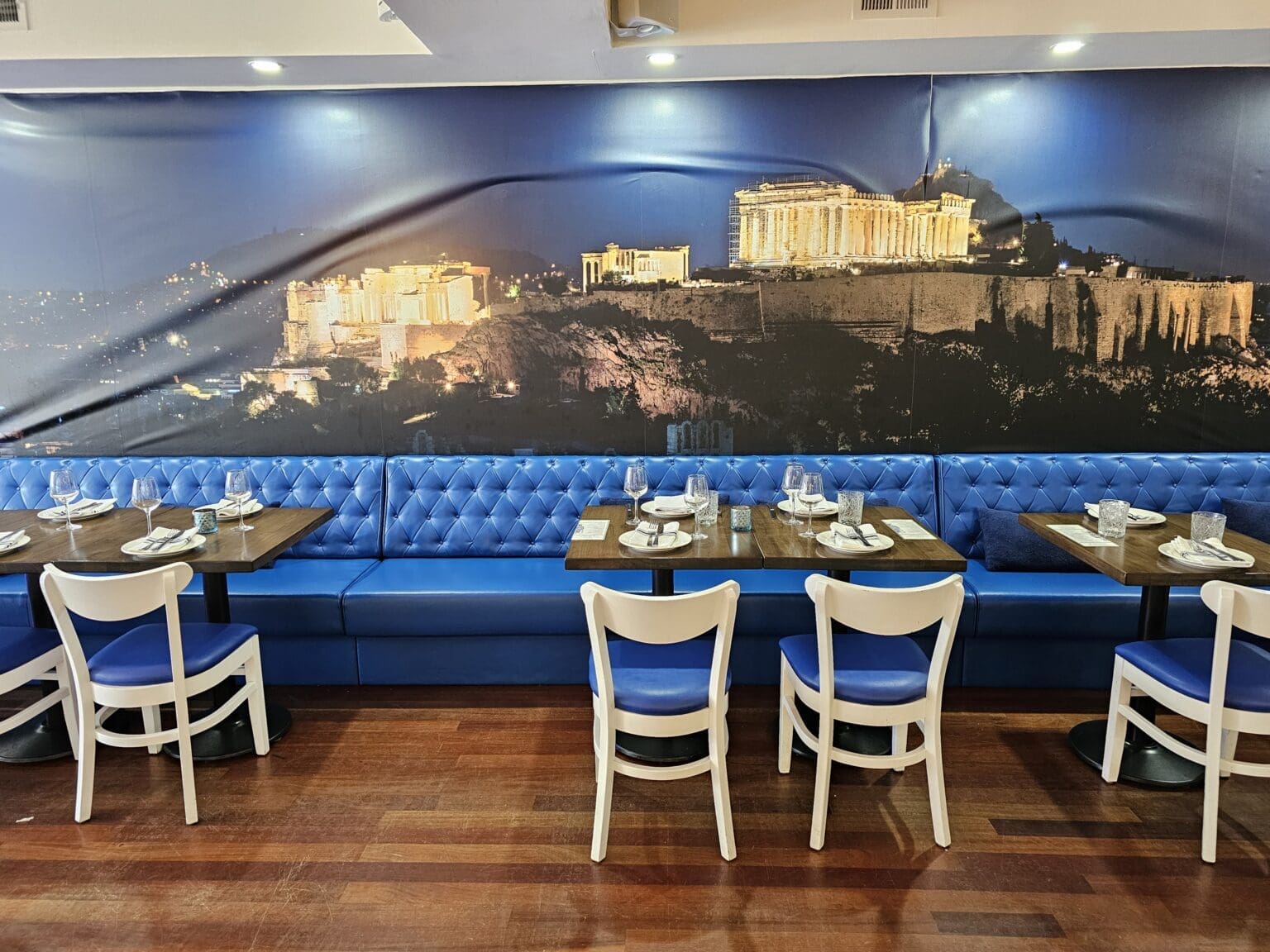 The Queensway 664 Carve Real Estate