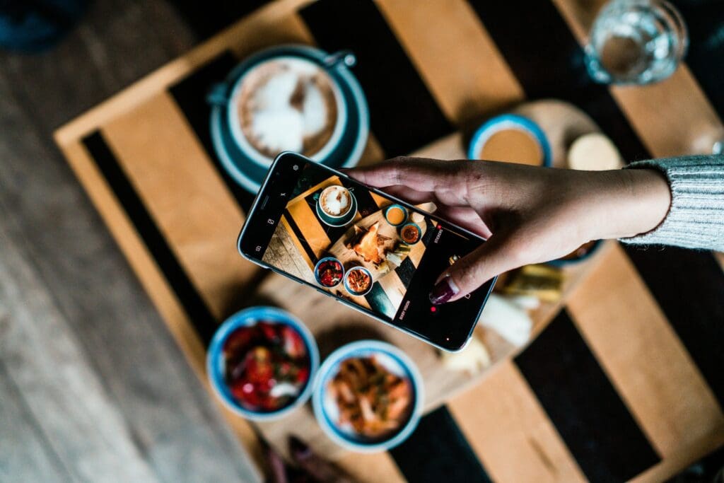 What Restaurant Owners Should Know About Influencer Marketing